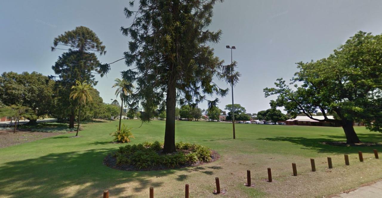 Glenelg Street Villa Perth Bagian luar foto